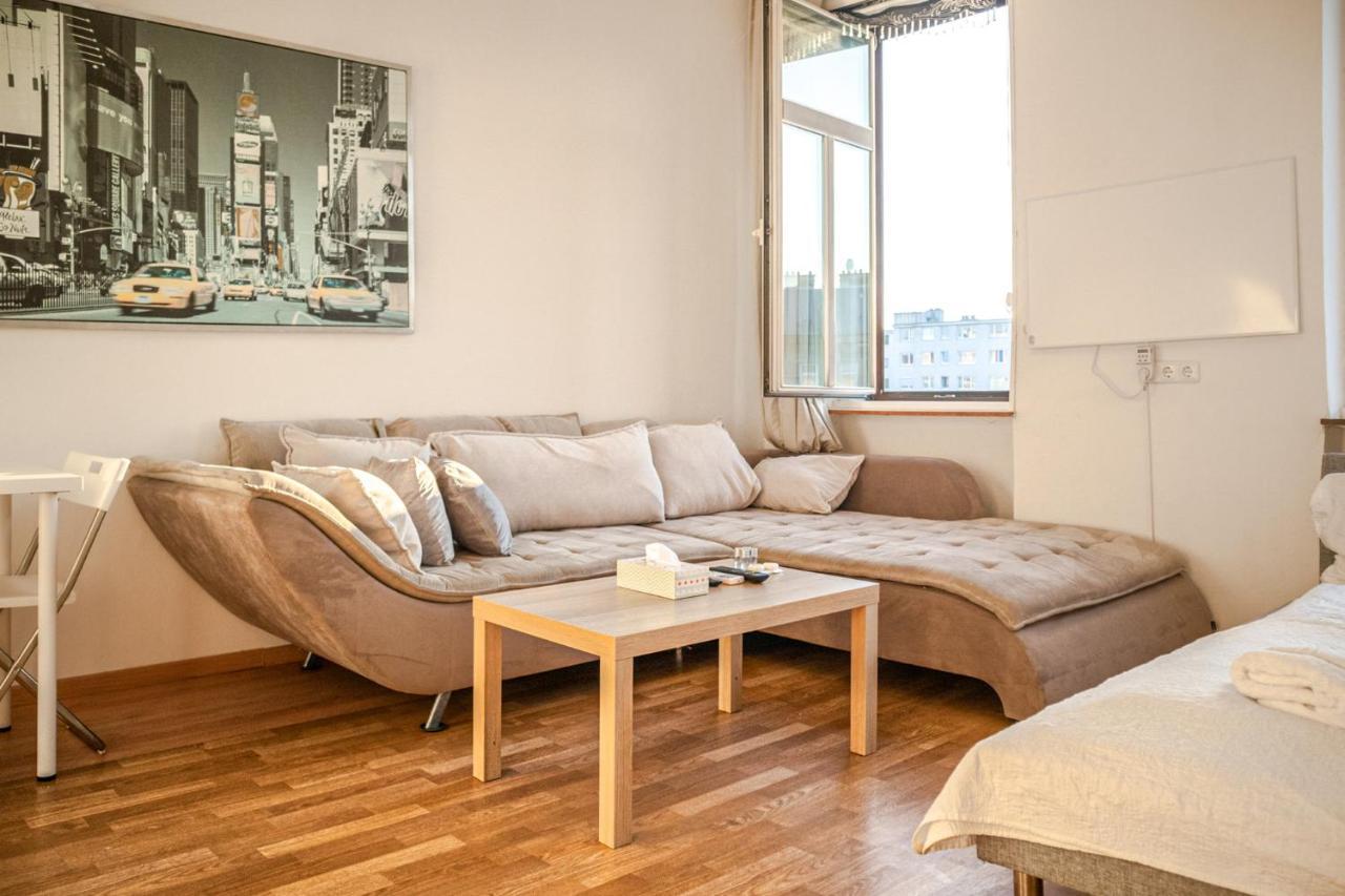 Joyful 2Br Shared Apt Near Millenium Tower & Danube River Vídeň Exteriér fotografie