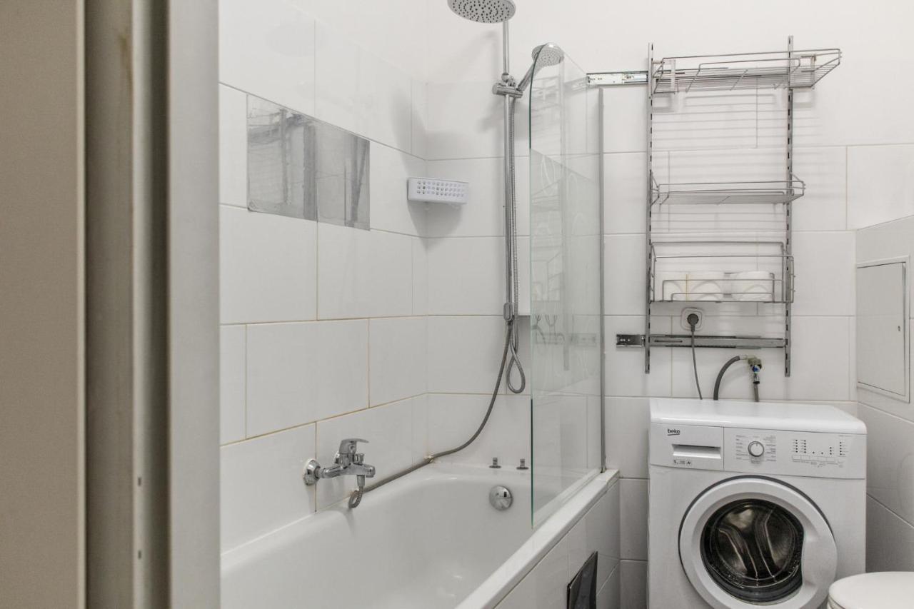 Joyful 2Br Shared Apt Near Millenium Tower & Danube River Vídeň Exteriér fotografie